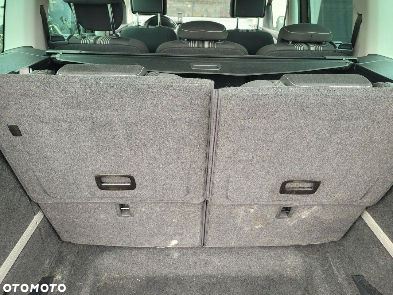 Volkswagen Sharan - 20
