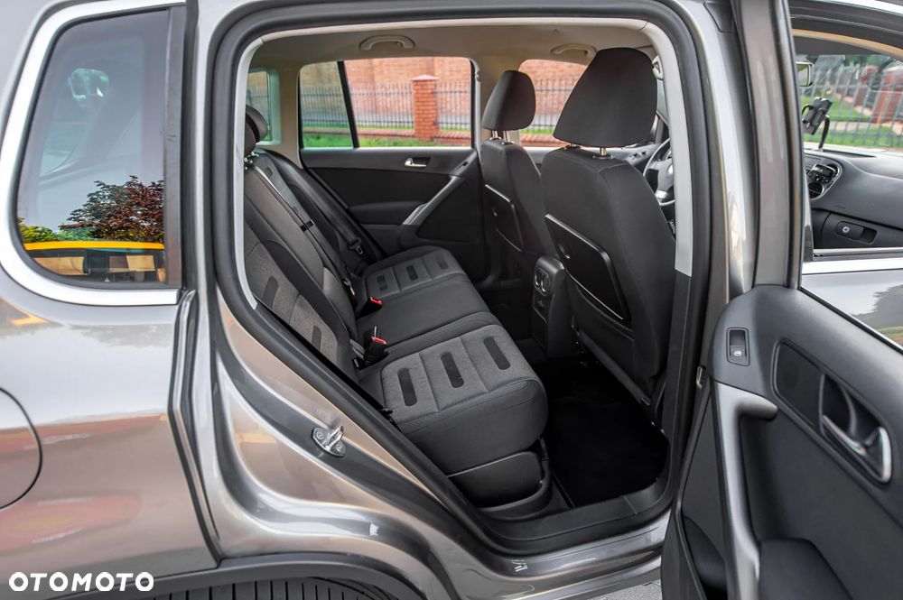 Volkswagen Tiguan 2.0 TSI 4Mot Sport DSG - 23