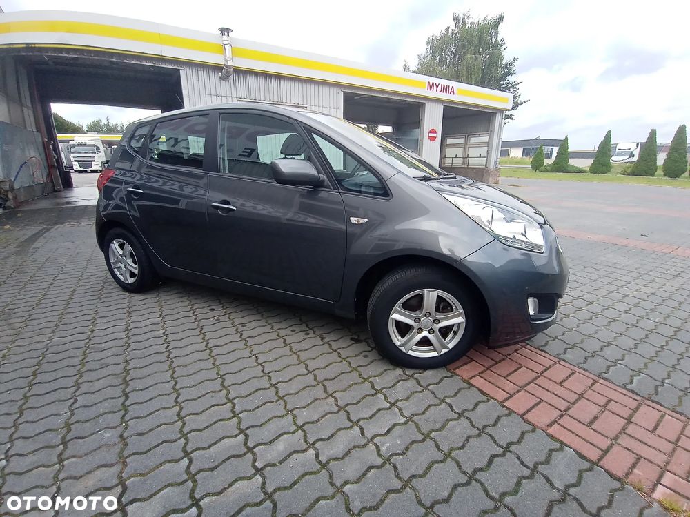Kia Venga 1.4 L - 15