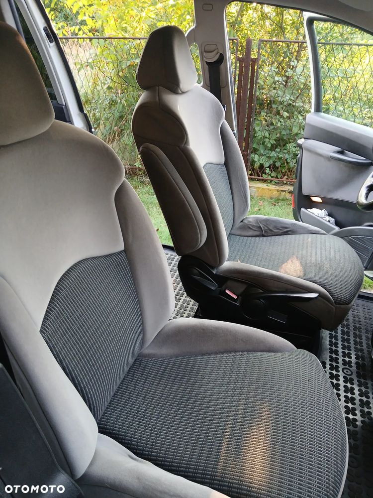 Citroën C8 2.0 HDi Exclusive - 7