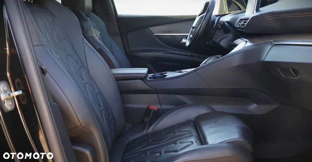 Peugeot 5008 - 25