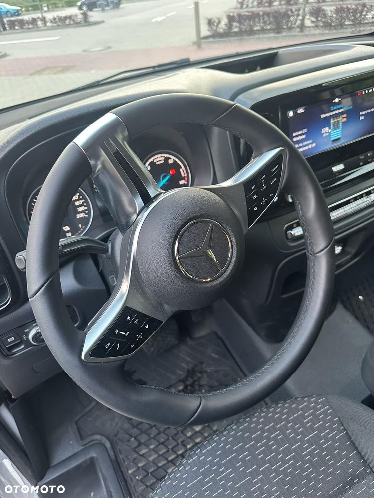 Mercedes-Benz eVito - 10