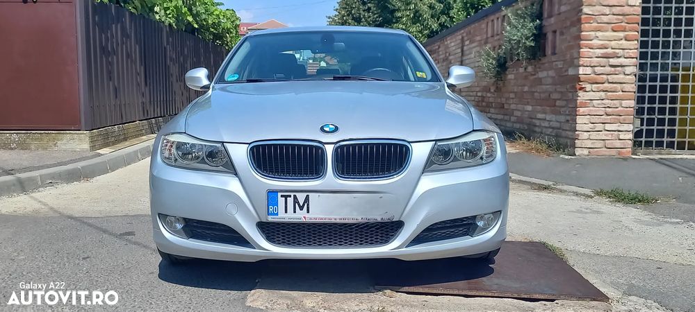 BMW Seria 3 318d - 1
