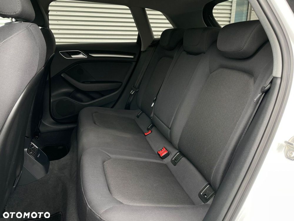 Audi A3 Sportback - 12