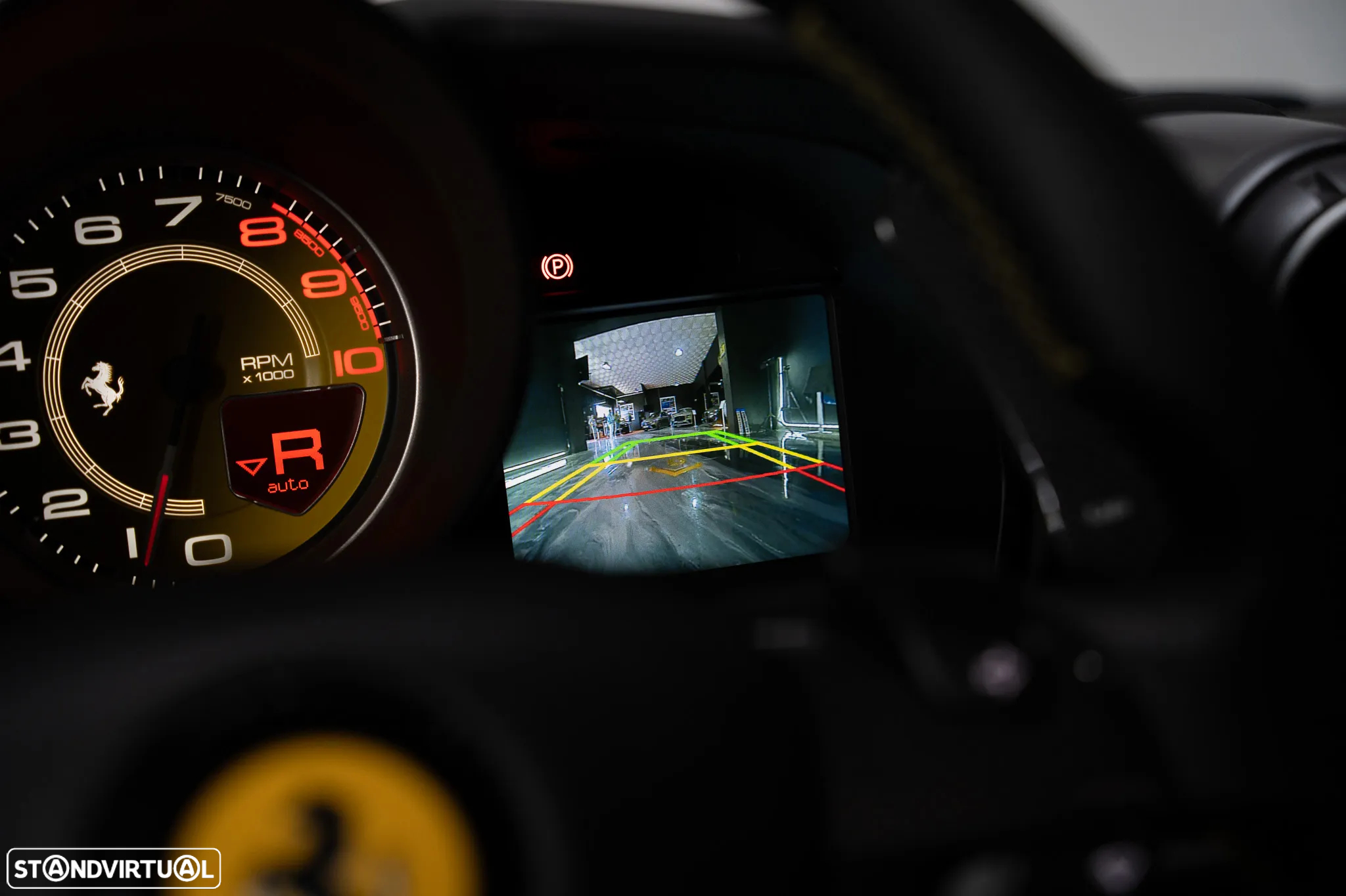 Ferrari F8 Tributo Standard - 12