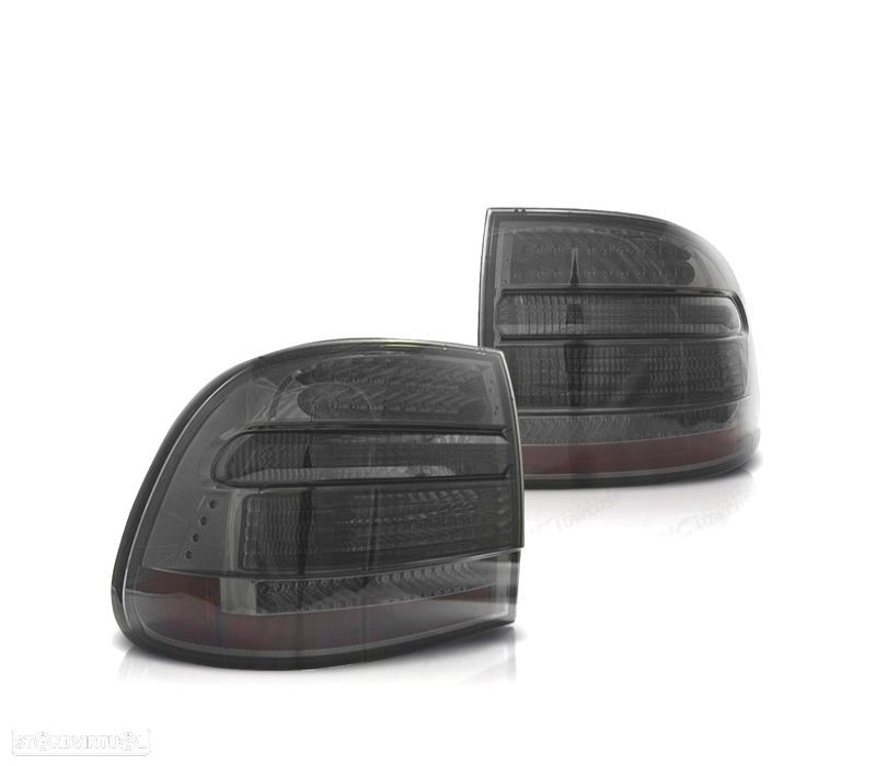 FAROLINS TRASEIROS PORSCHE CAYENNE 03-07 LED FUNDO CROMADO FUMADO - 1