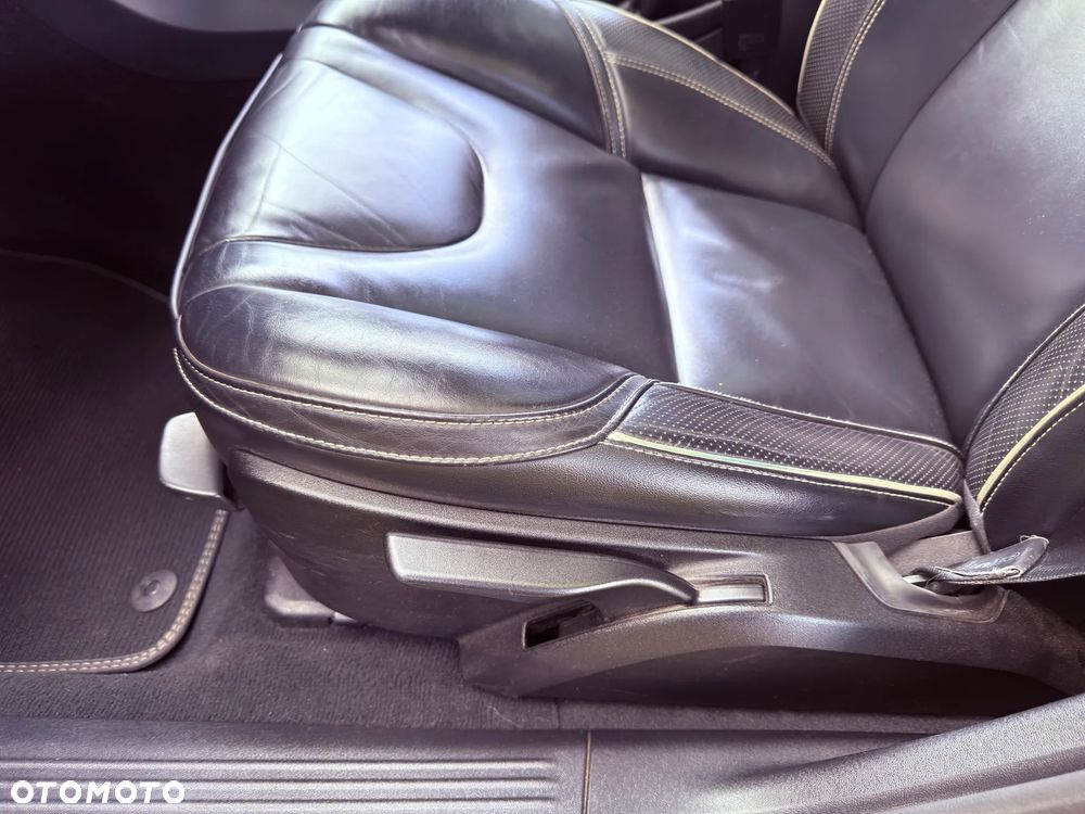 Volvo V40 D3 RDesign - 32