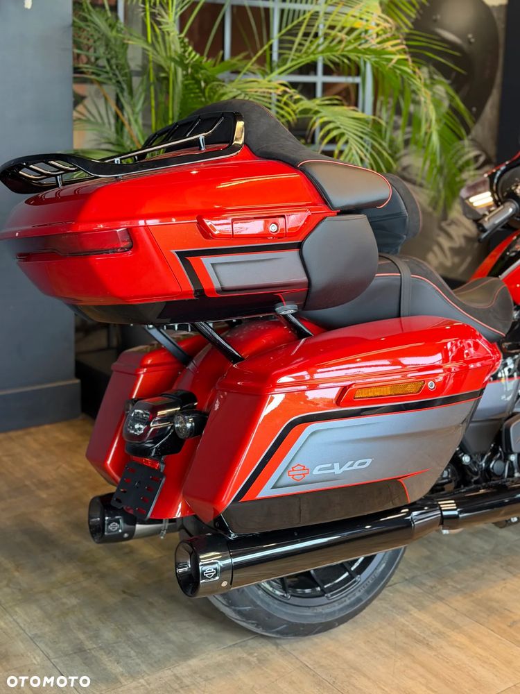 Harley-Davidson CVO Street Glide - 9