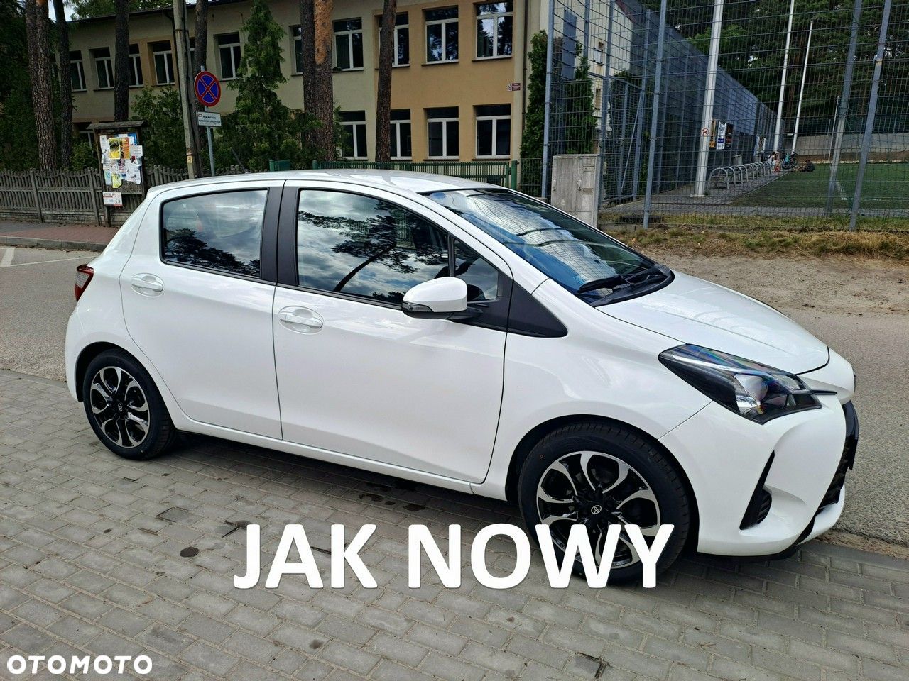Toyota Yaris 1.0 Comfort - 1