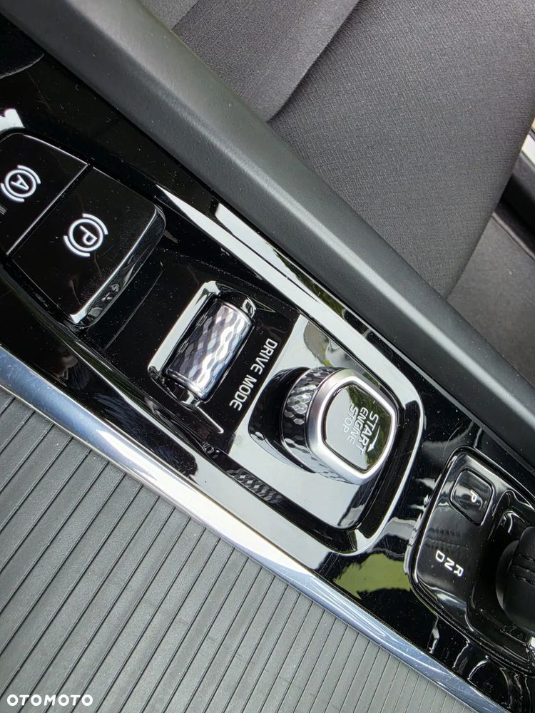 Volvo XC 60 - 19