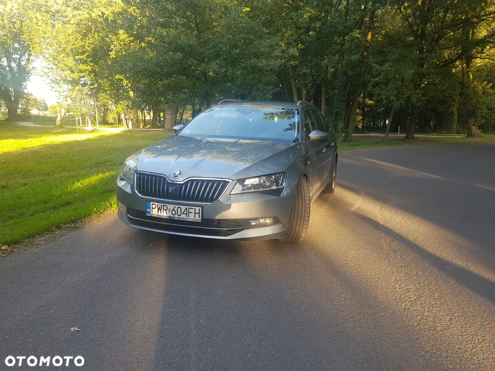 Skoda Superb 2.0 TDI 4x4 L&K DSG - 3