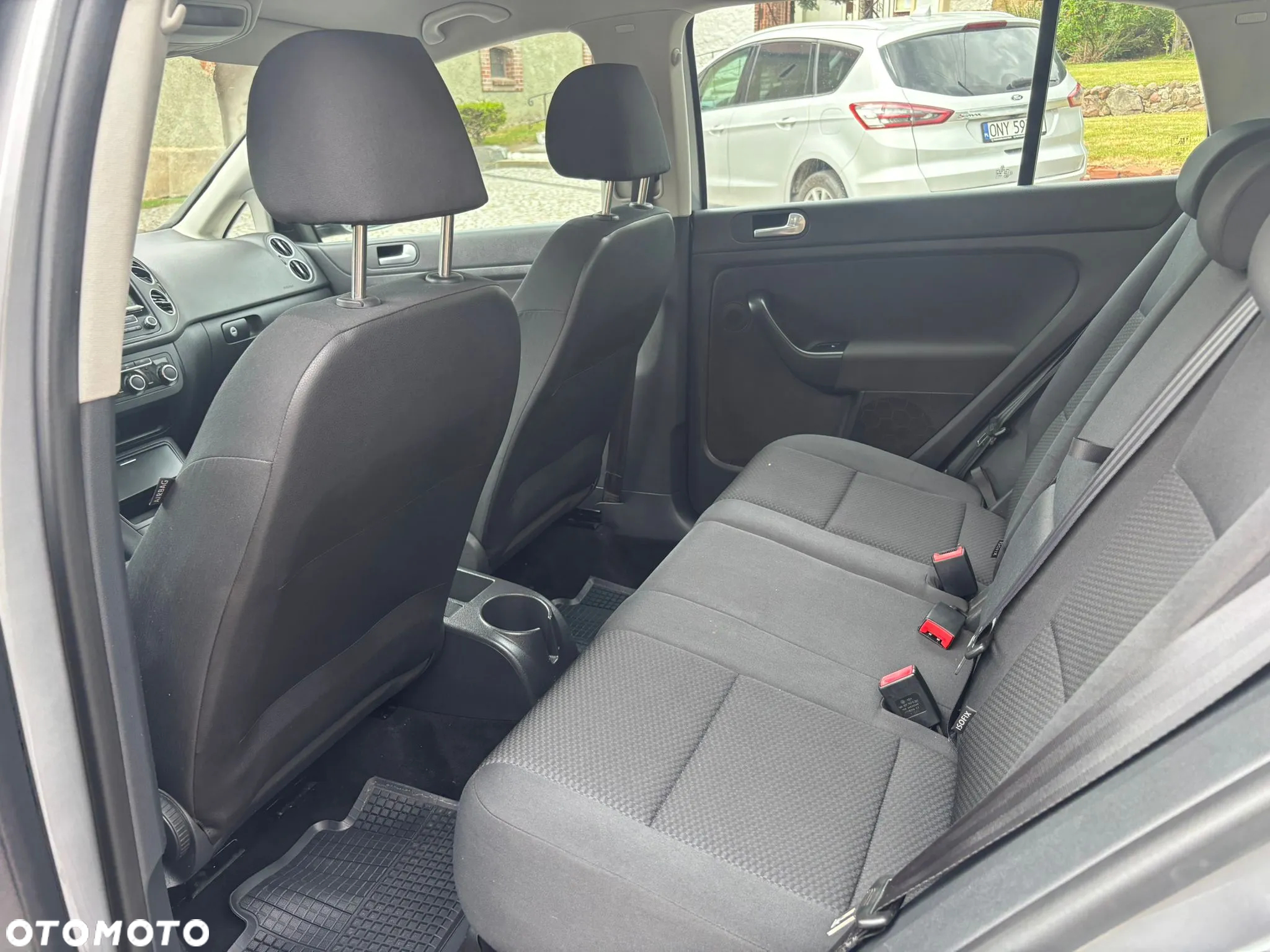 Volkswagen Golf Plus 1.6 TDI Comfortline - 10