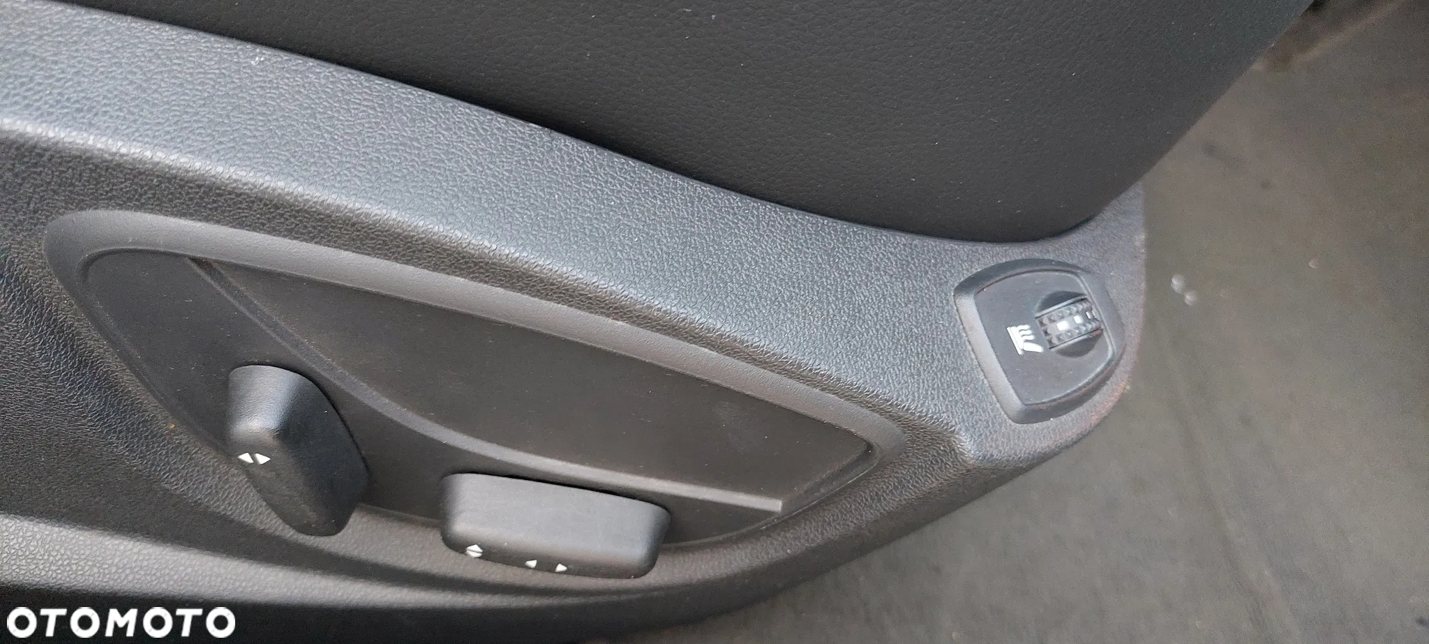 Renault Laguna Grandtour dCi 175 FAP GT - 22