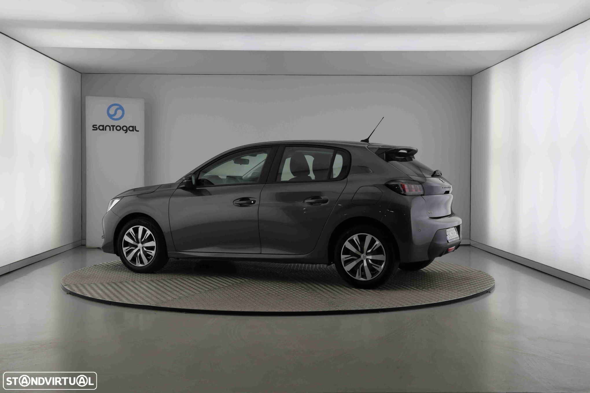 Peugeot 208 1.2 PureTech Active Pack - 4