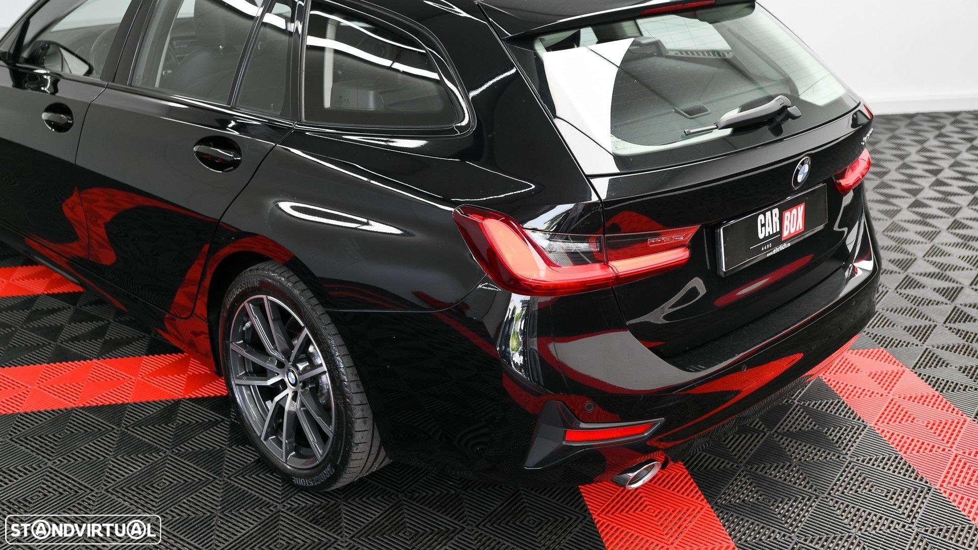 BMW 330 e Touring Line Sport Auto - 18
