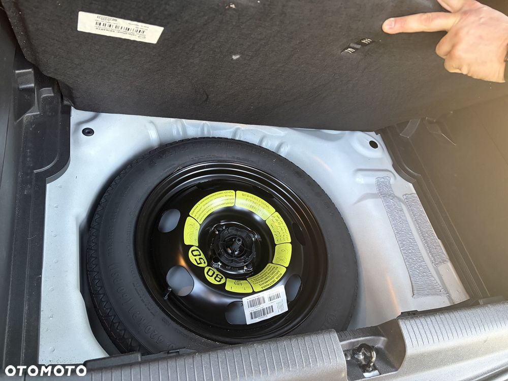 Opel Crossland X - 24