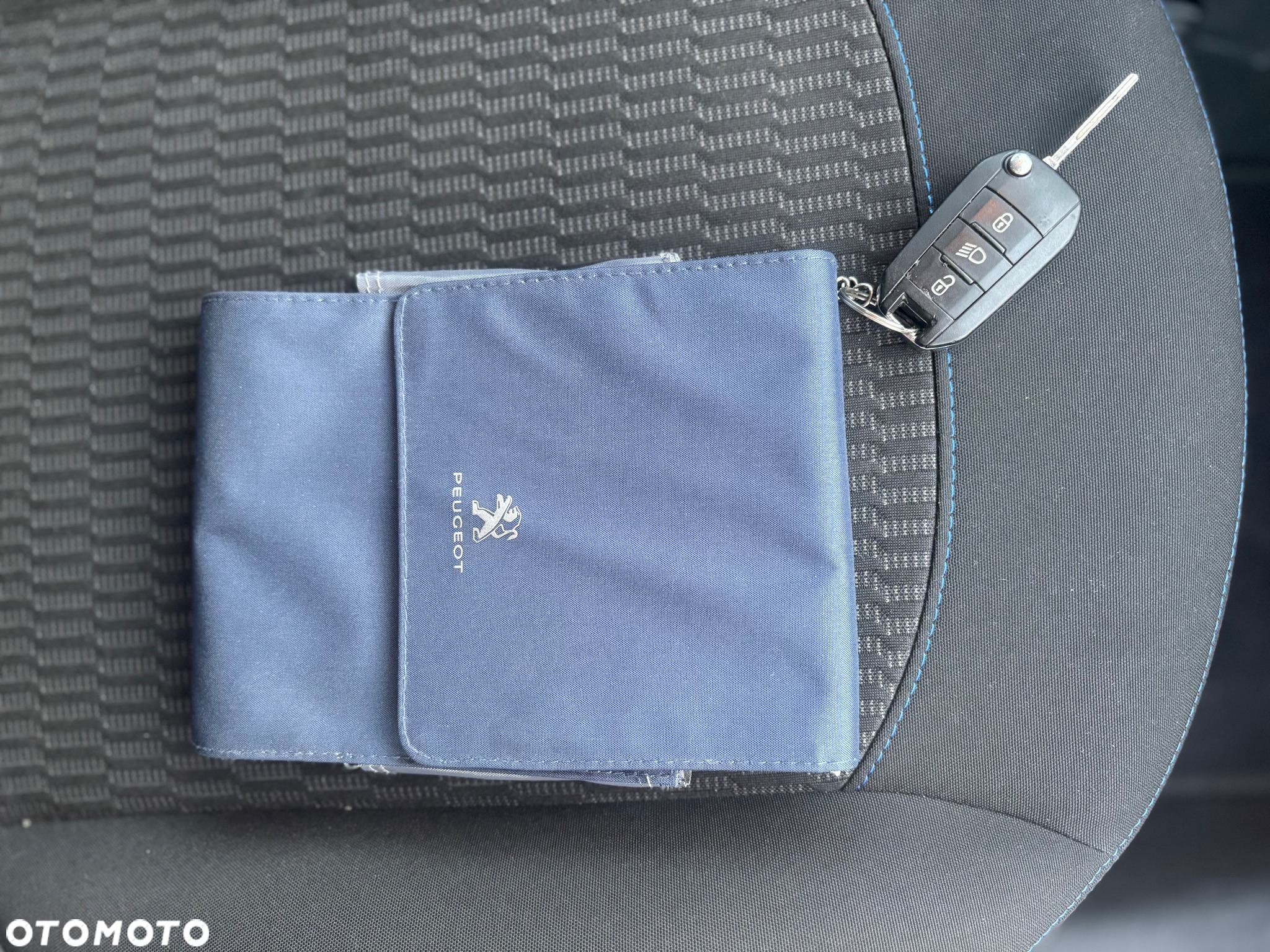 Peugeot 208 82 PureTech Style - 25