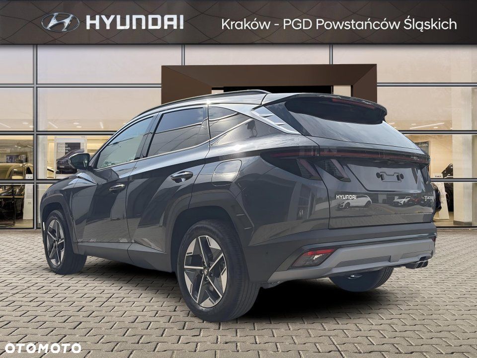 Hyundai Tucson - 2