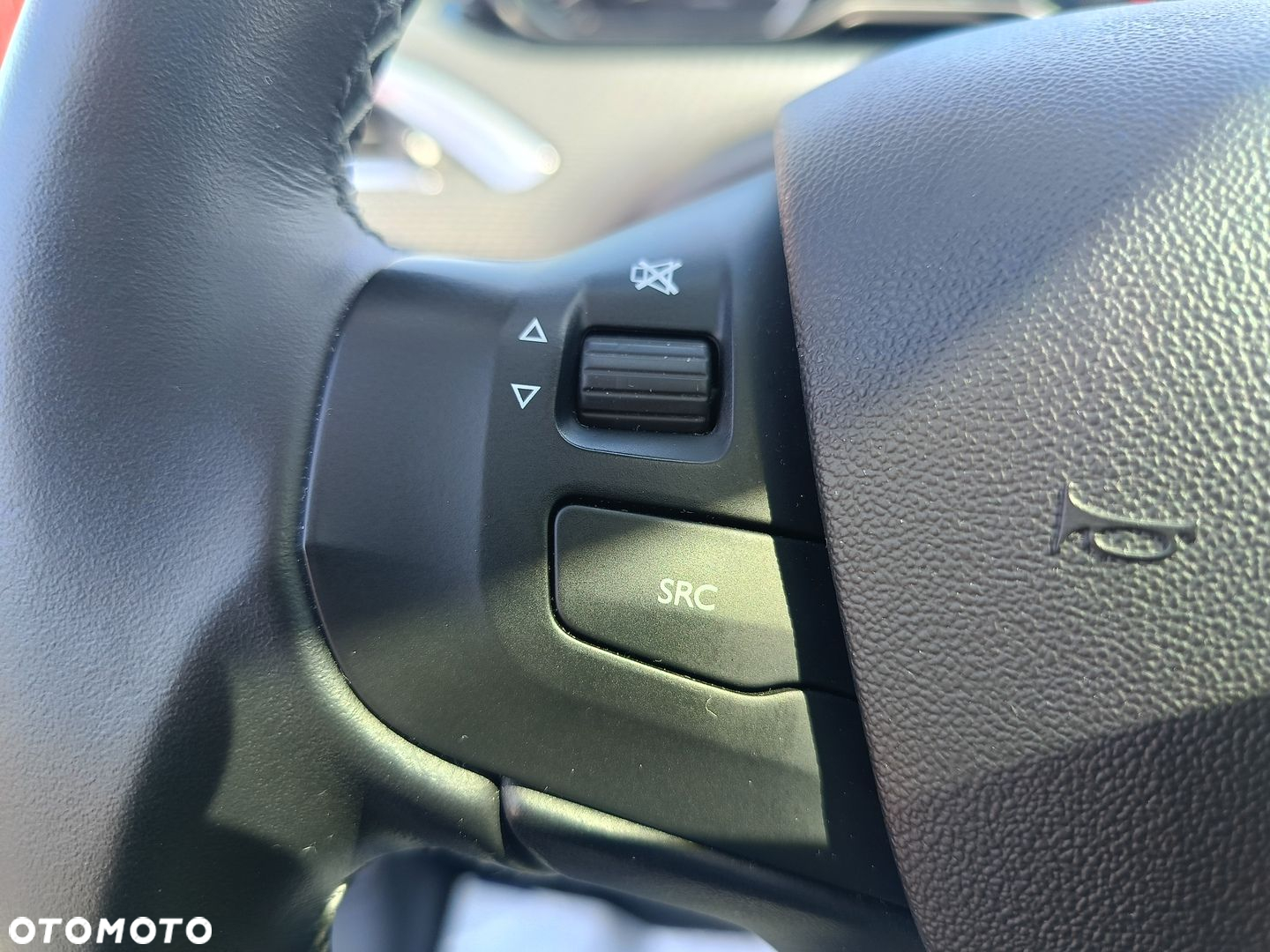 Peugeot 208 1.2 PureTech Allure - 14