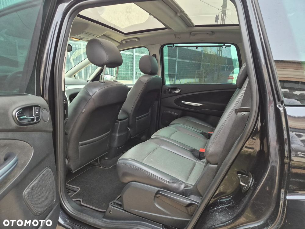 Ford S-Max 2.0 TDCi Titanium - 11