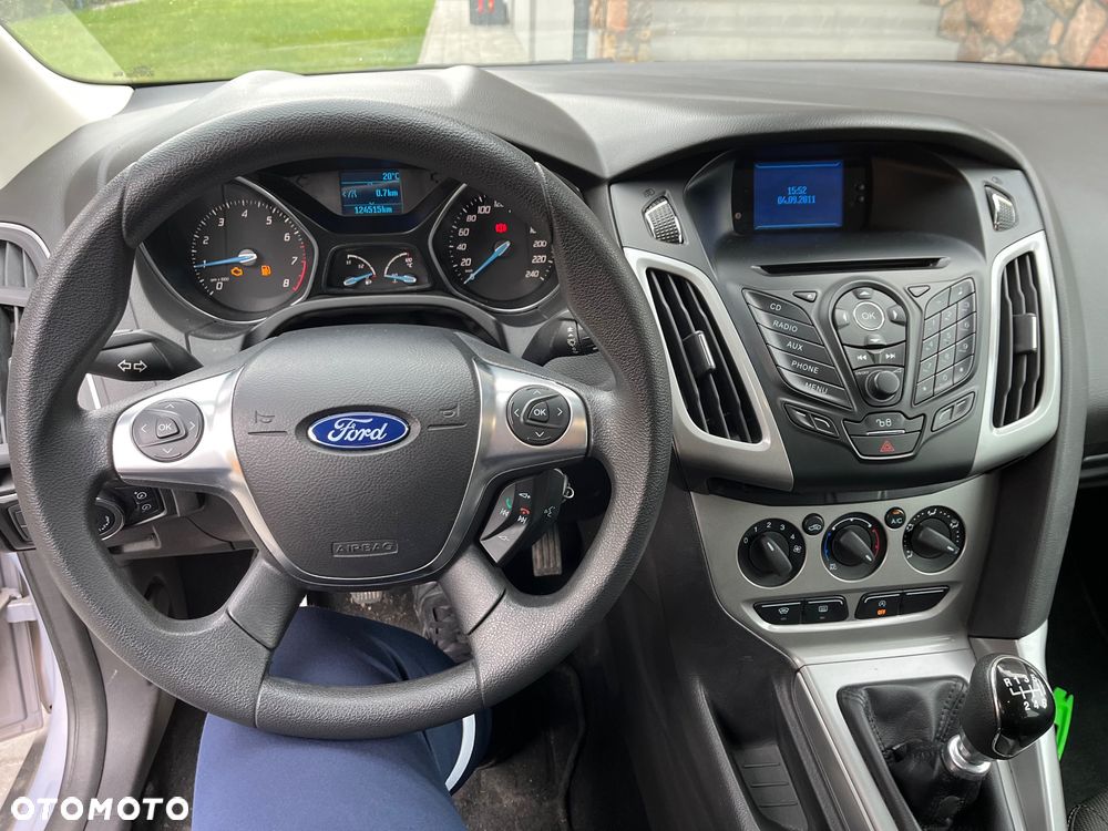 Ford Focus 1.6 EcoBoost Edition - 8