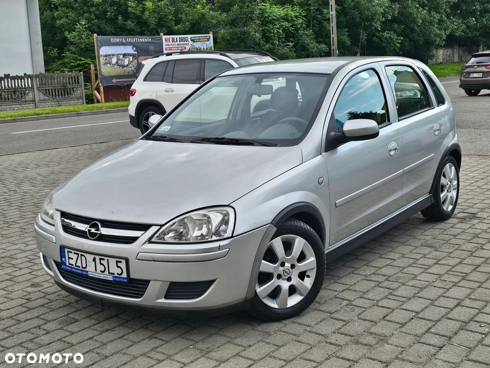 Opel Corsa 1.0 12V Edition mit TomTom GO - 2