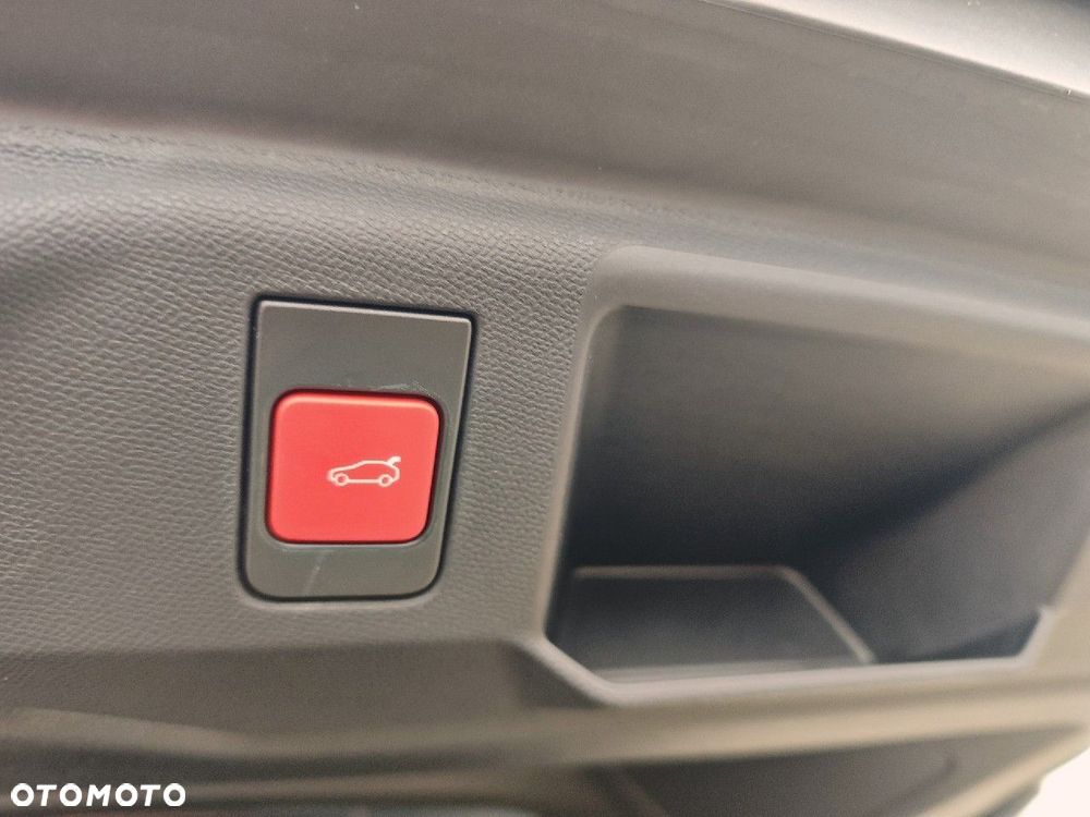 Peugeot 5008 1.2 PureTech mHEV GT S&S e-DCS6 - 15