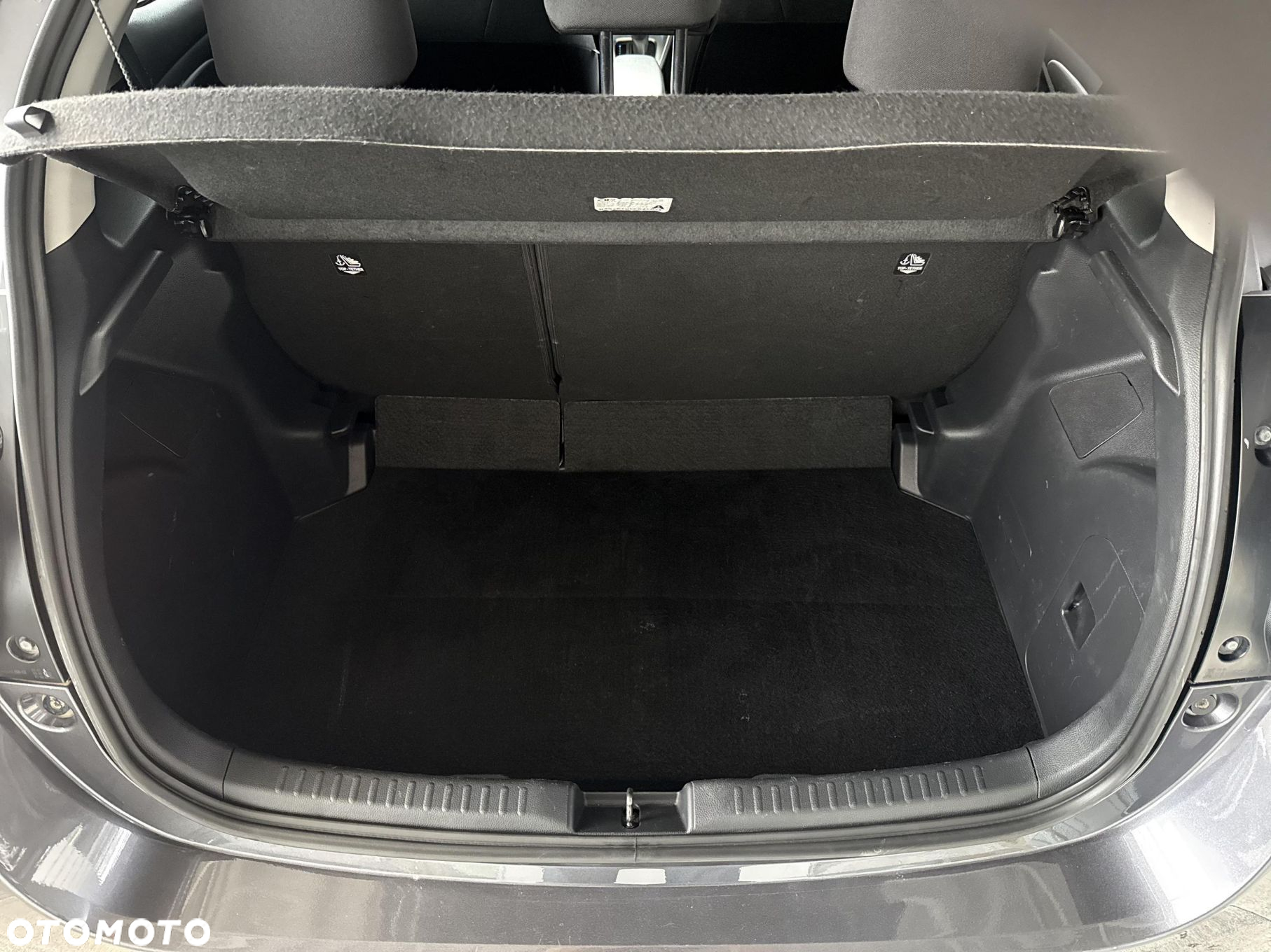 Toyota Yaris Hybrid 1.5 Comfort - 13