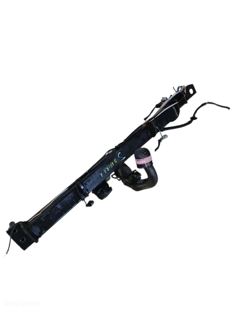 HAK TYŁ OPEL ZAFIRA A - 1