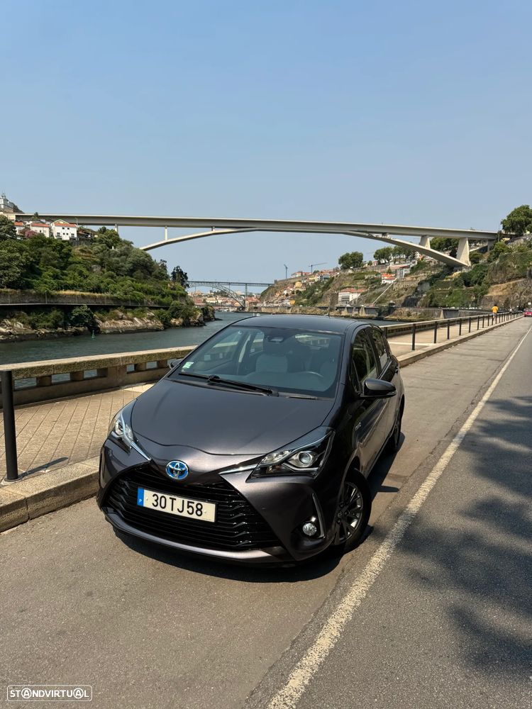 Toyota Yaris 1.5 HSD Comfort+P.Style - 1