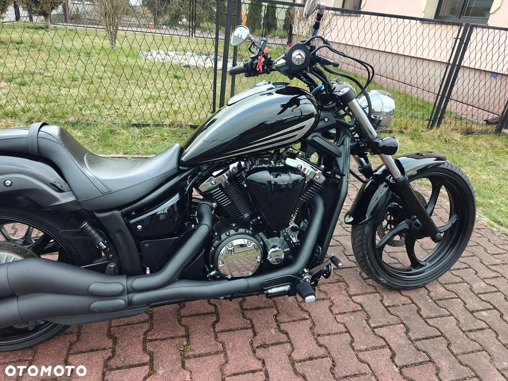 Yamaha XVS - 6