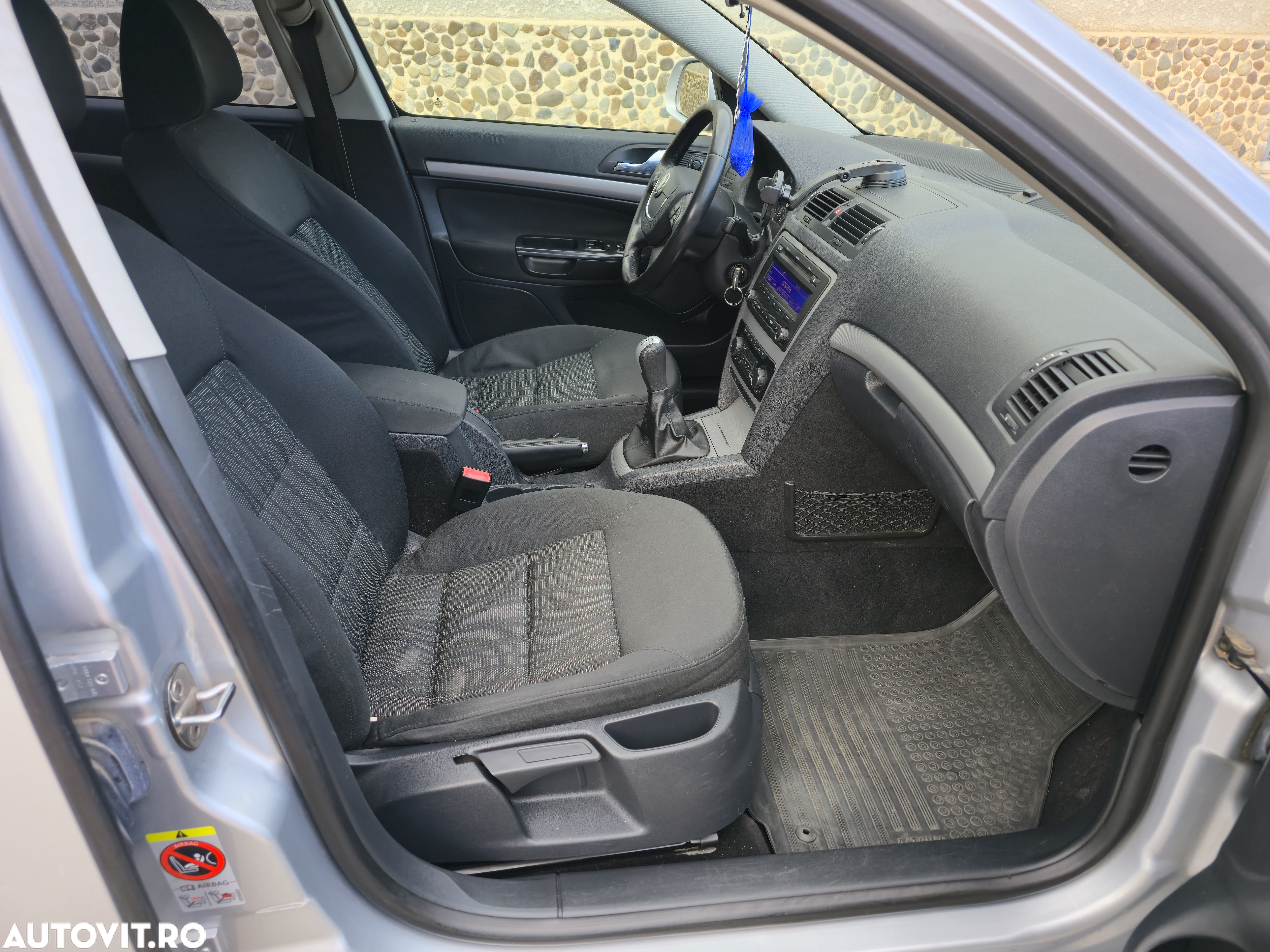 Skoda Octavia 1.9 TDI Ambiente - 9