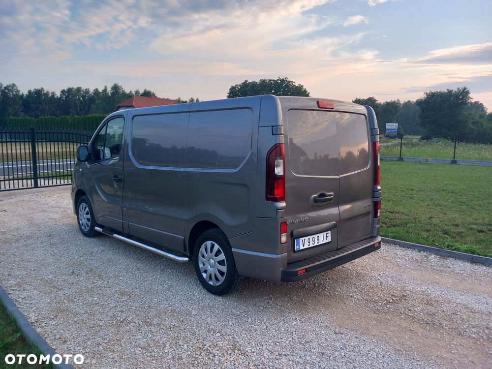 Opel Vivaro - 7