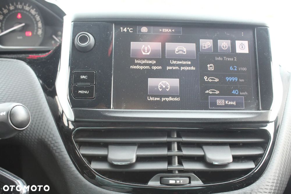 Peugeot 208 PureTech 82 Allure - 23