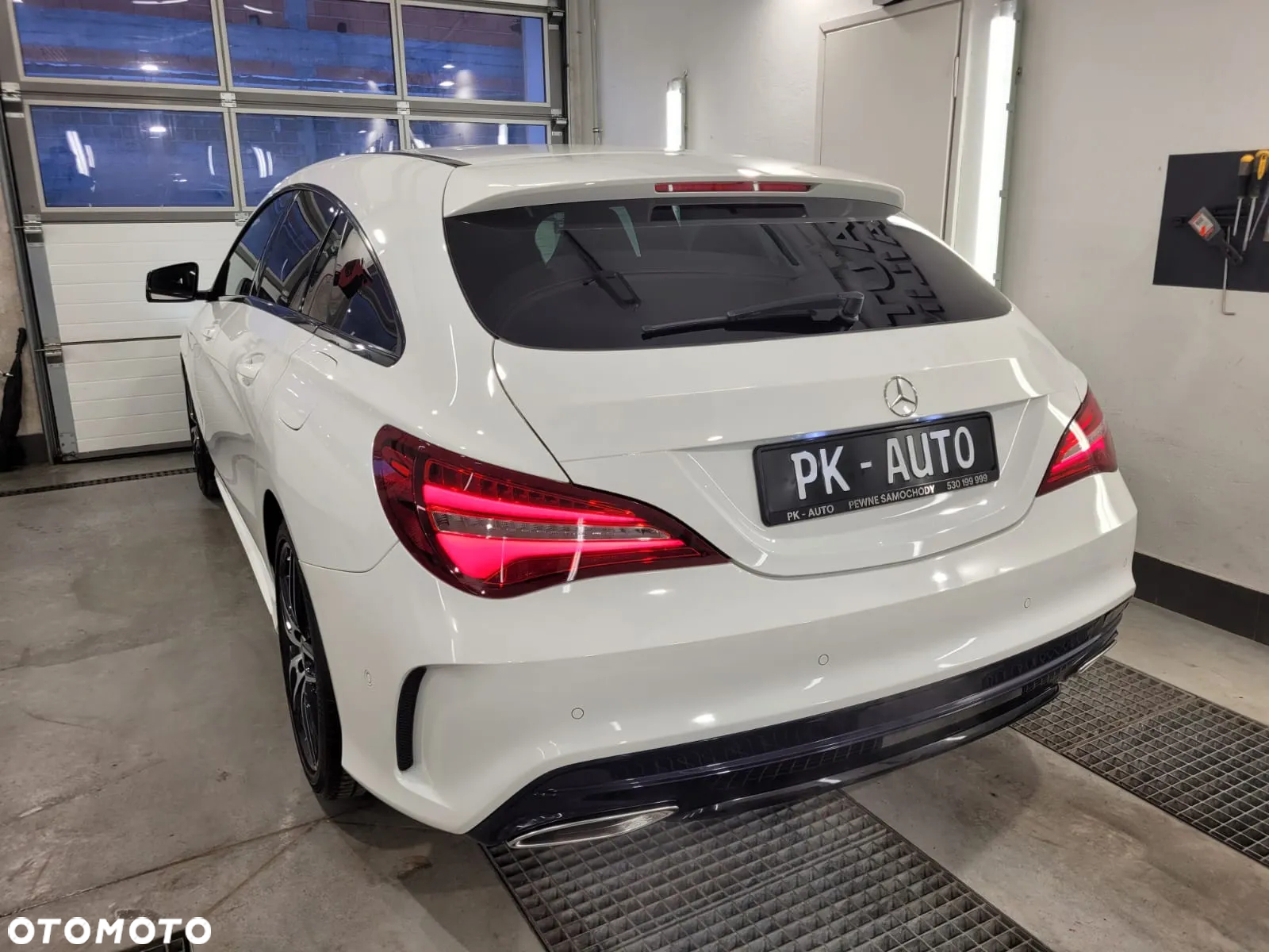 Mercedes-Benz CLA Shooting Brake 200 7G-DCT AMG Line - 8