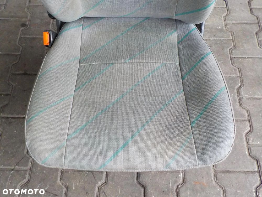 VW T4 FOTEL SIEDZENIE KIEROWCY - 3