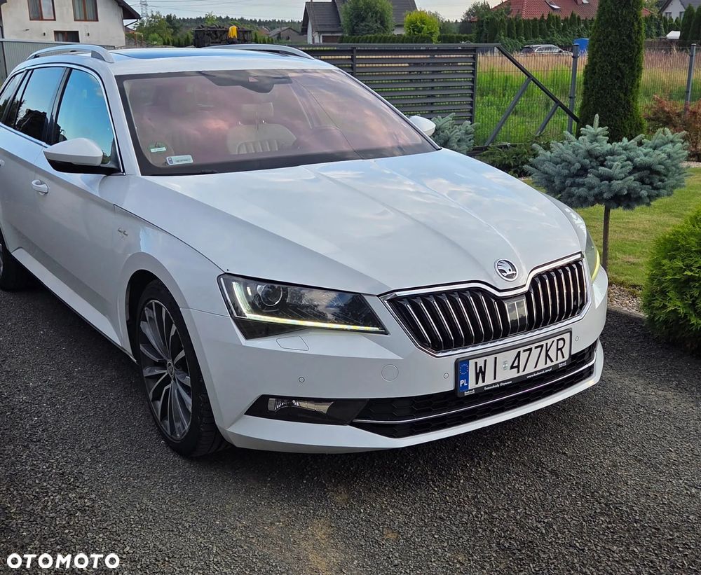 Skoda Superb 2.0 TDI 4x4 L&K DSG - 2