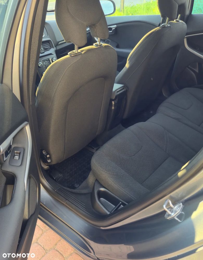 Volvo V40 D2 Drive-E Kinetic - 27