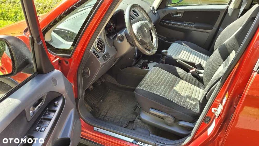 Suzuki SX4 - 3