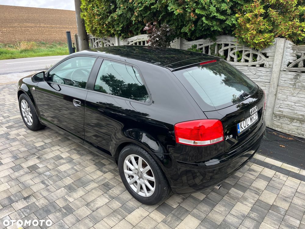 Audi A3 1.6 Ambiente - 17