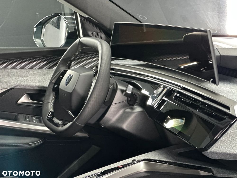 Peugeot 3008 1.2 PureTech mHEV GT E-DCS6 - 24