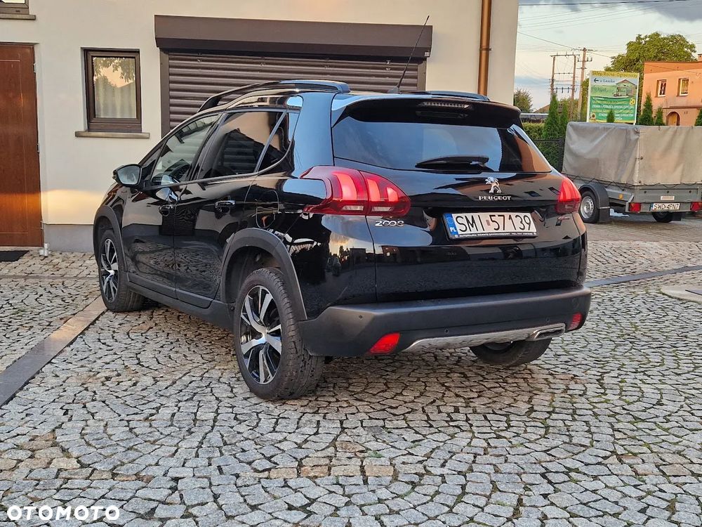 Peugeot 2008 PureTech 110 Stop&Start GT-Line Edition - 5