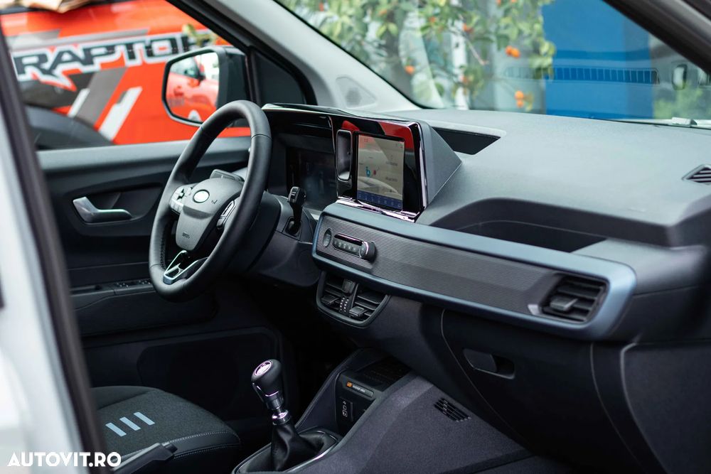 FORD Tourneo Courier 2024 — imagine 12
