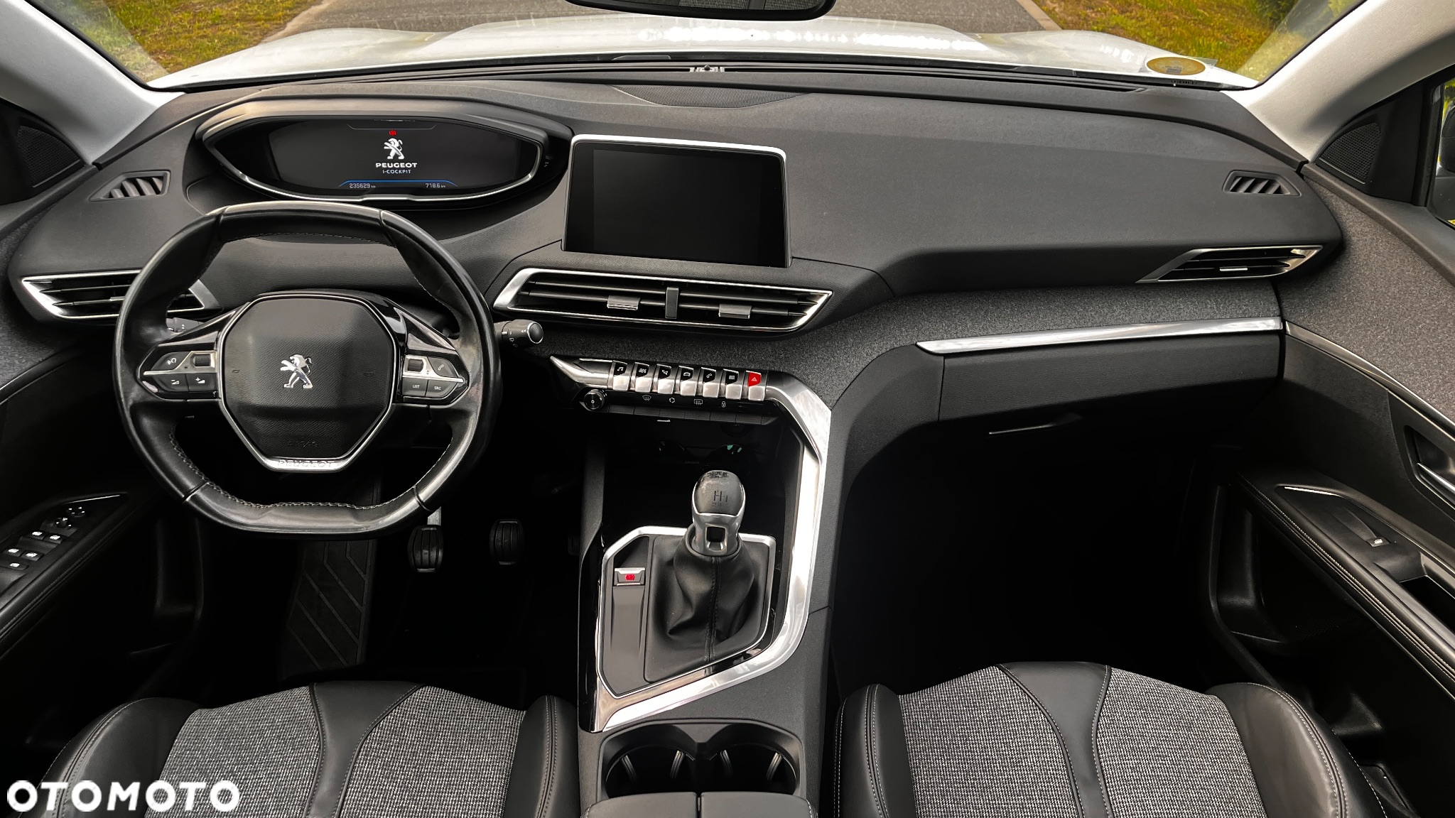 Peugeot 5008 HDI 115 Allure - 7