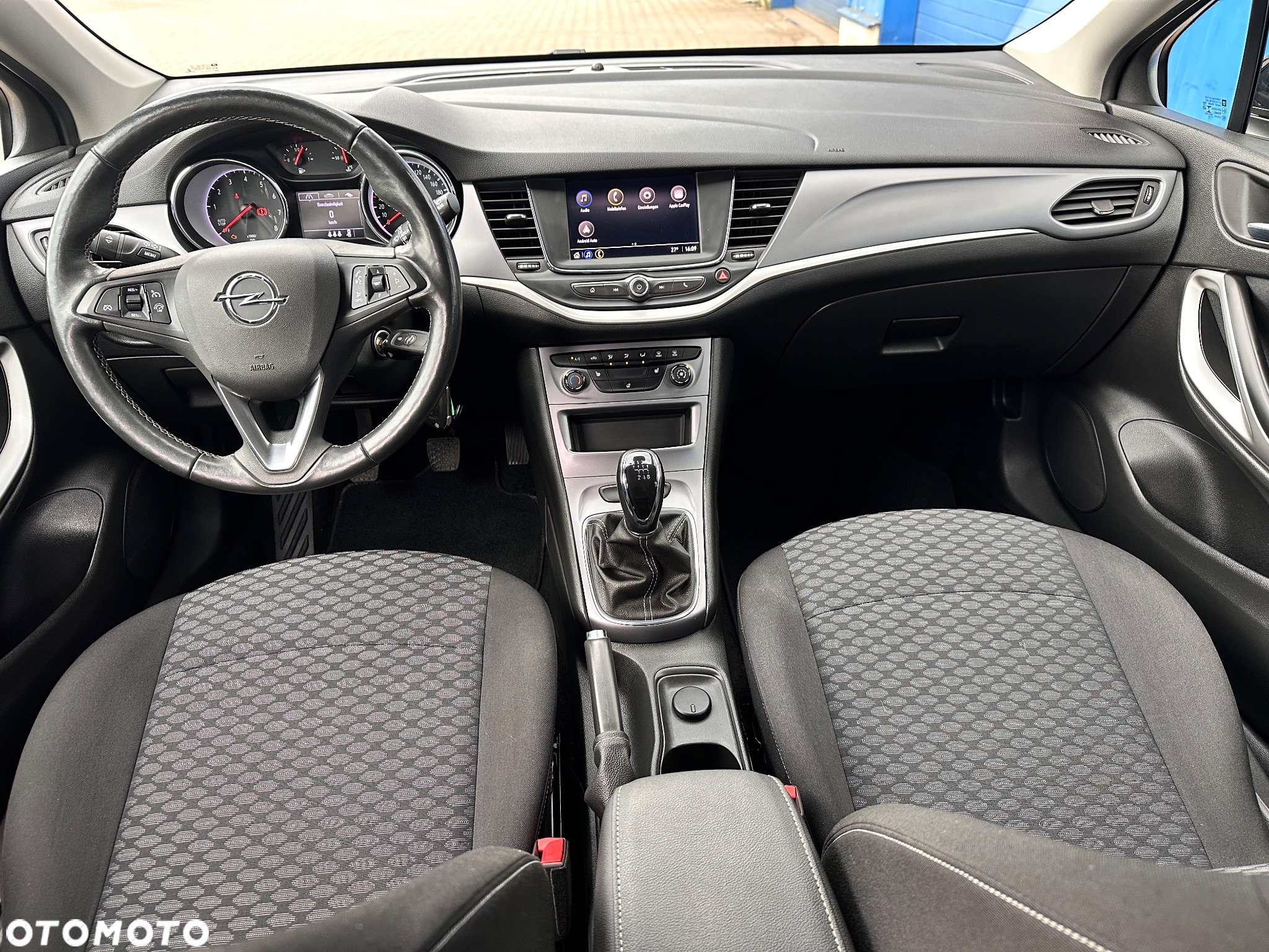 Opel Astra - 12