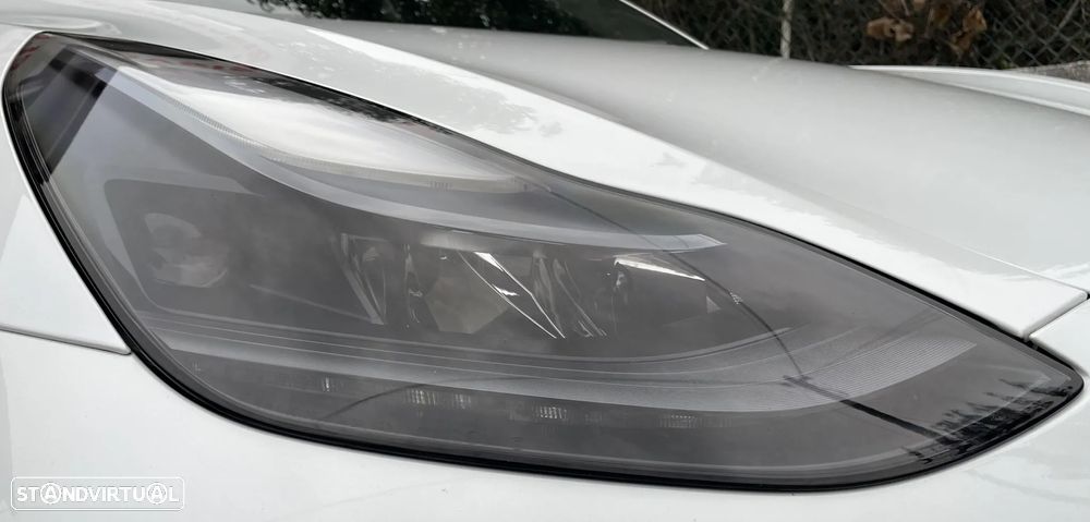 Tesla Model 3 Standard Range Plus RWD - 11