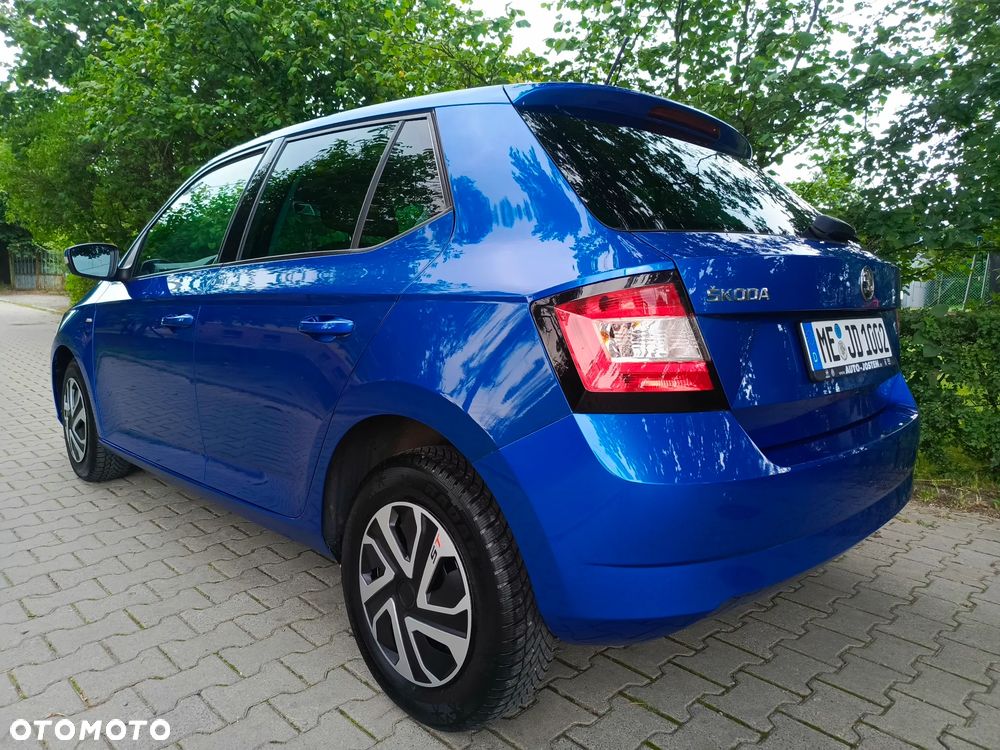 Skoda Fabia - 10