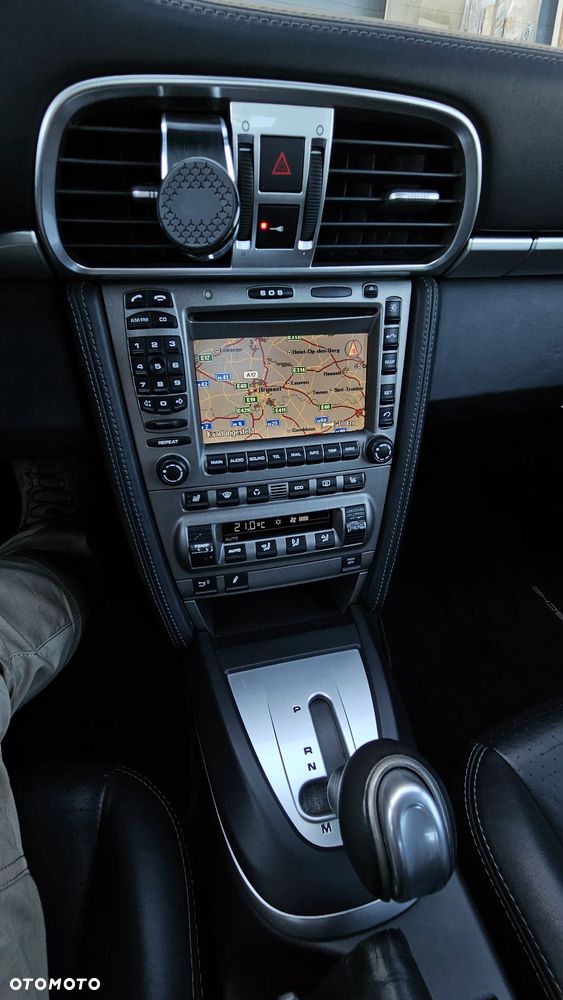 Porsche 911 Carrera 4 S Tiptronic - 17