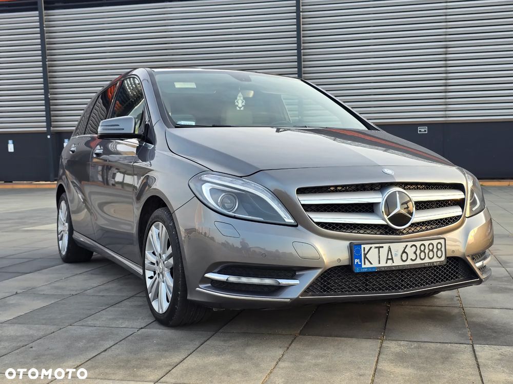 Mercedes-Benz Klasa B 200 CDI (BlueEFFICIENCY) 7G-DCT - 4