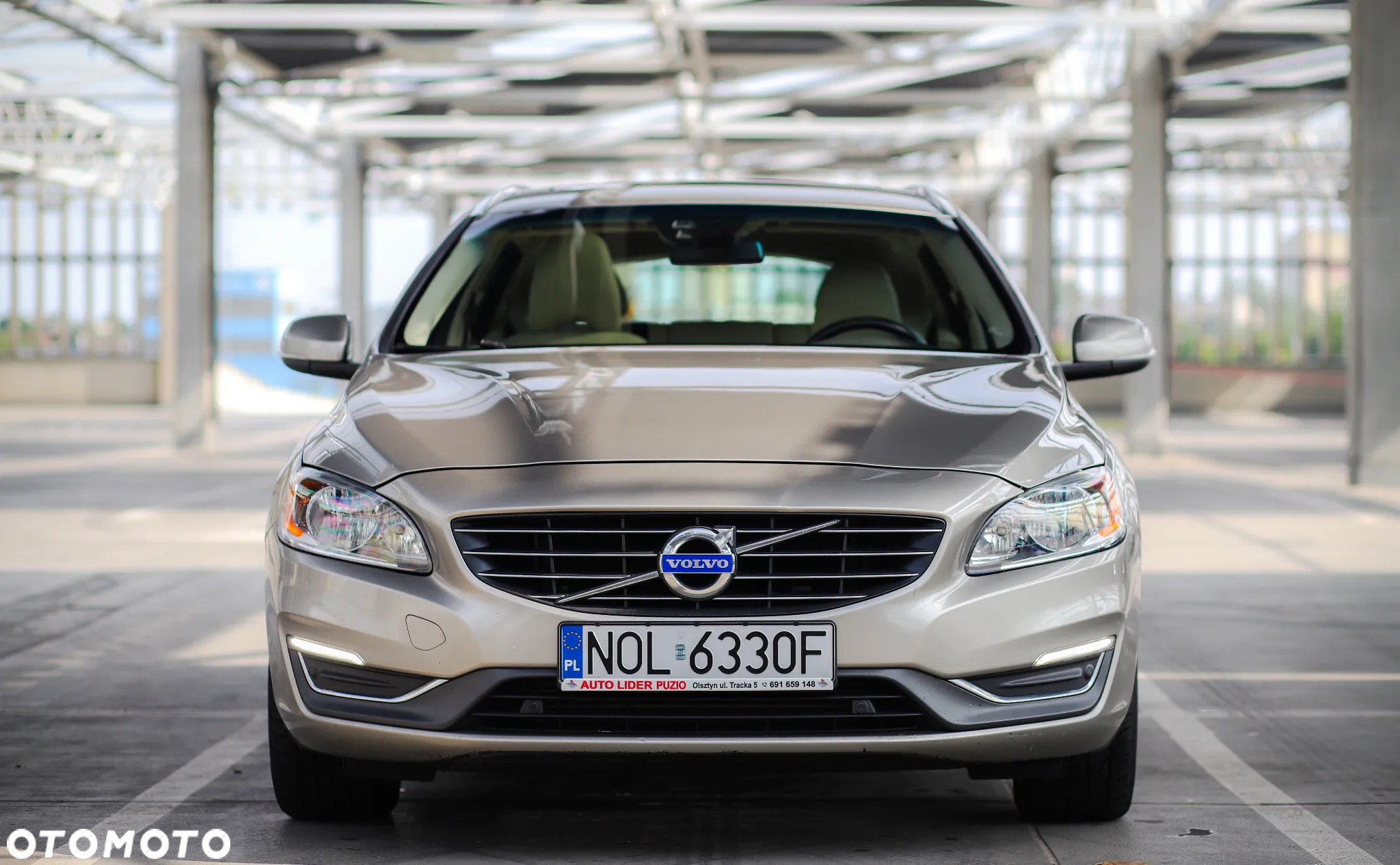 Volvo V60 T5 Drive-E Kinetic - 2